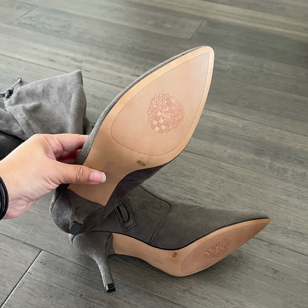 Vince Camuto Ashlina Stretch Lace Top NWOB - Picture 6 of 9